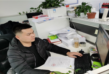 表彰先進(jìn)，宣揚(yáng)典型——貴州陽光產(chǎn)權(quán)交易所有限公司王得天同志被中共貴陽市委評為“愛國擁軍先進(jìn)個人”