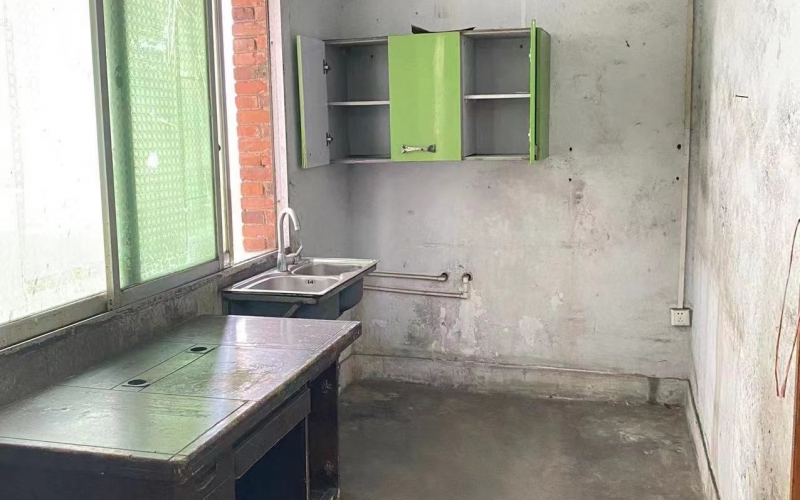 凱里市第五中學住房1