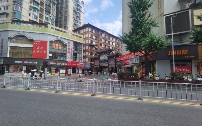 貴州省機關事務管理局國有資產(chǎn)管理服務中心黔南州都勻市廣惠路步行街筑勻大廈A棟22層房屋招租